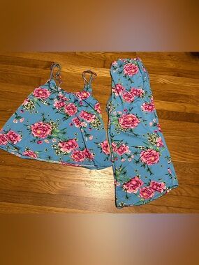 Betsey Johnson Slinky Turquoise Pink Rises 2-Piece Culotte Pajama Set